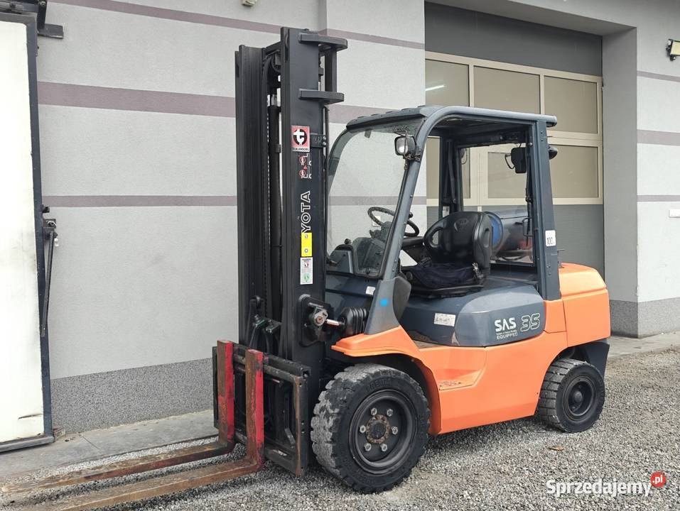 Wózek widłowy Toyota 7FGJF35 35T Lpg 4 Sekcje świętokrzyskie Sandomierz sprzedam