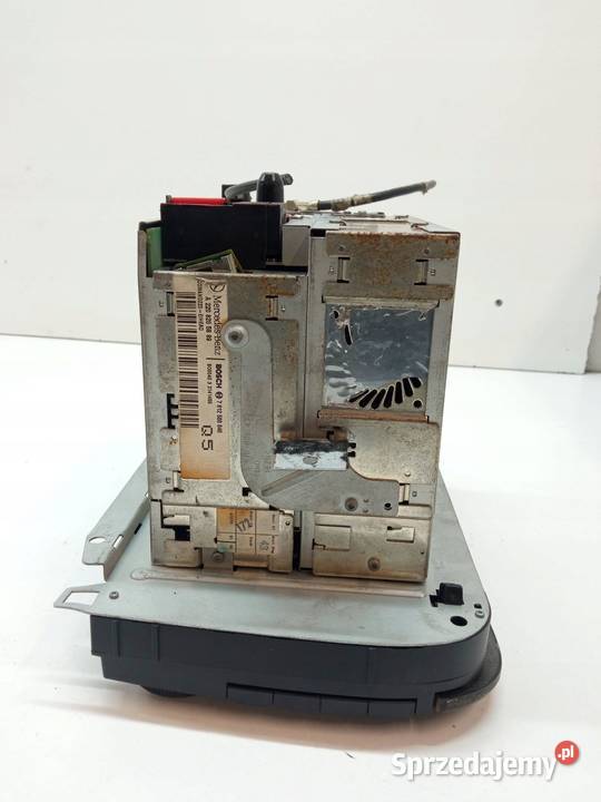 RADIO 8618001723 MercedesBenz Sklasa IV 19982005