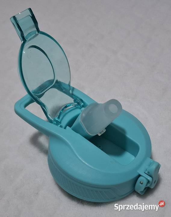 Nakrętka do bidonu na wodę zamykany chowany Czeladź