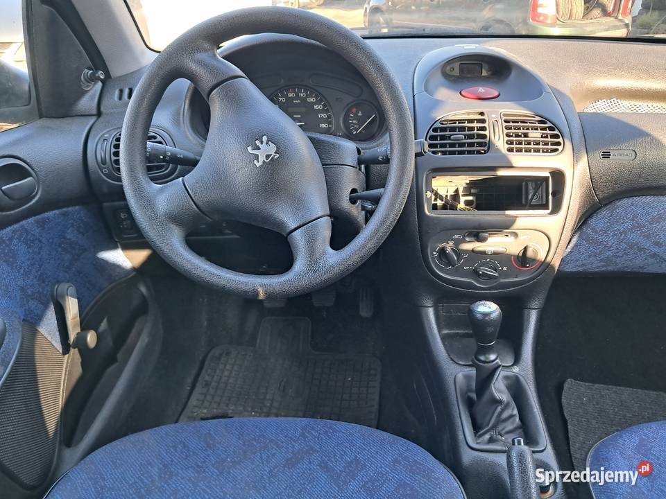 Peugeot 11 1999r 5 drzwi całość na części kol Leszno sprzedam