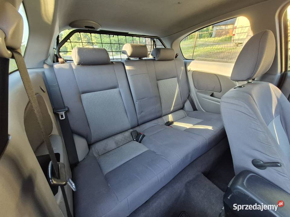 Nissan Almera N16 2003 15 benzyna Rok produkcji 2003 małopolskie Kokotów
