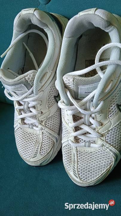 SPORTOWE DAMSKIE SKÓRZANE NIKE r 375 skóra Piła sprzedam