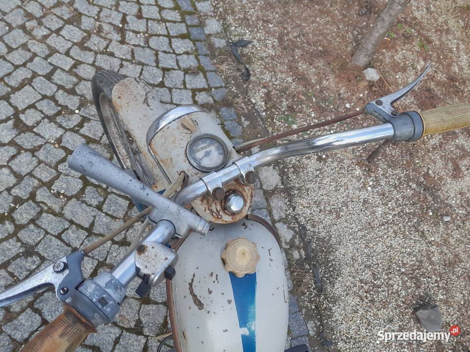 Komar 232 z 1967roku sztywniak Mirzec