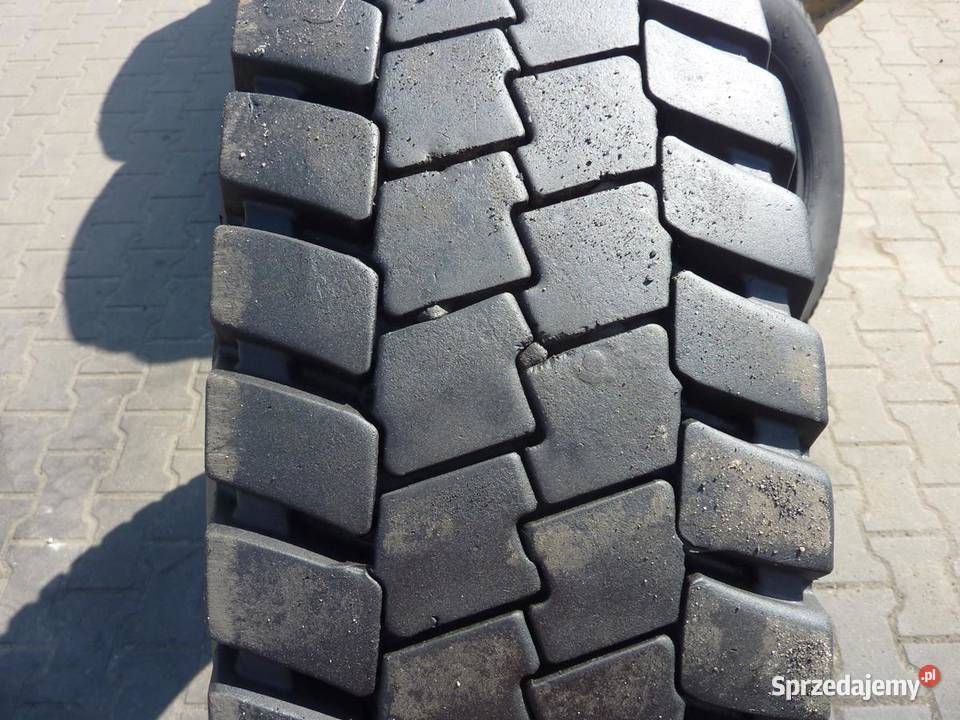Opona używana ciężarowa 32595R24 GOODYEAR Zaścianki