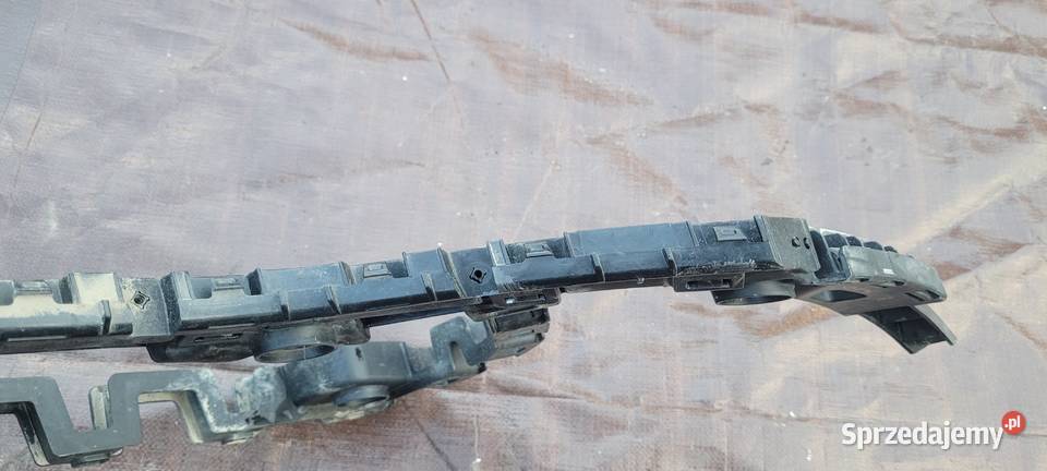 ŚLIZG ZDERZAKA PRAWY TYŁ VW GOLF VII KOMBI Ruda Śląska