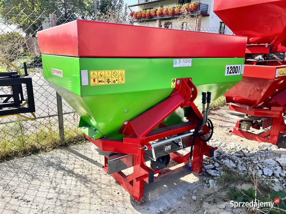 Rozsiewacz nawozów polowy RS600N 2tarczowy 600