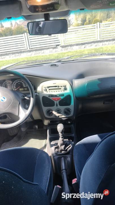 Fiata Albea 2003 14 benzyna manualna śląskie