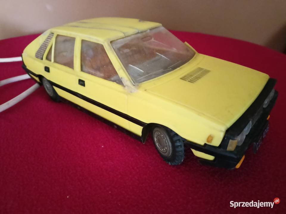 Zabawka PRL Polonez na kabel Samochody i pojazdy Rzeszów