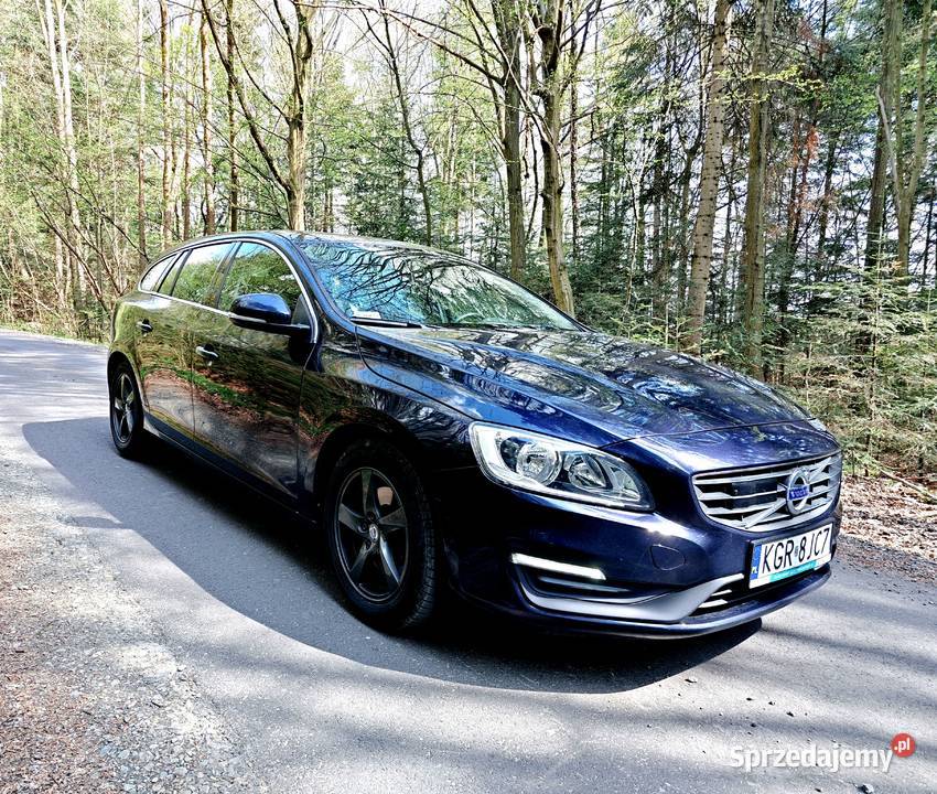 VOLVO V60___2,0 diesel_ 190 kM_ Drive-E_lift_ FULL opcja_ pełna dokumentacj