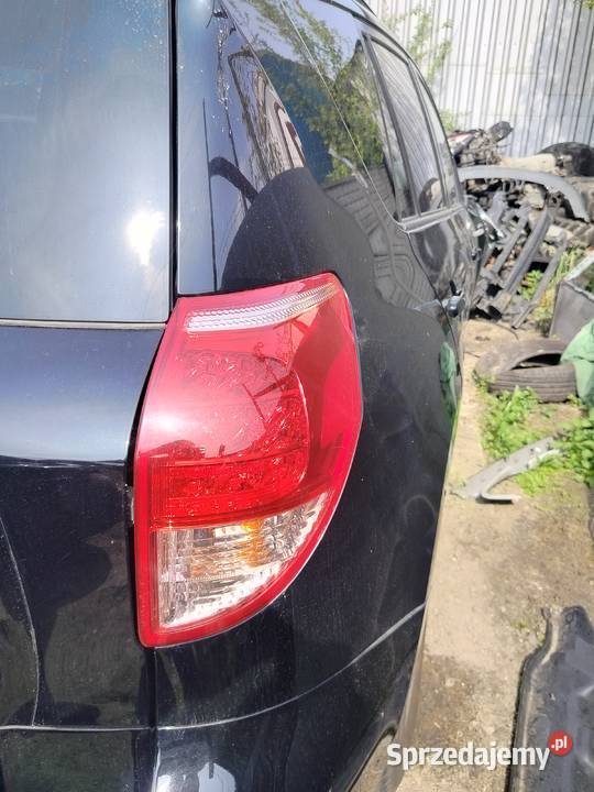 Lampy tylne Toyota Rav4 2010 Przybiernów