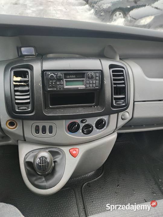 Renault Trafic 2010 r manualna świętokrzyskie Smyków