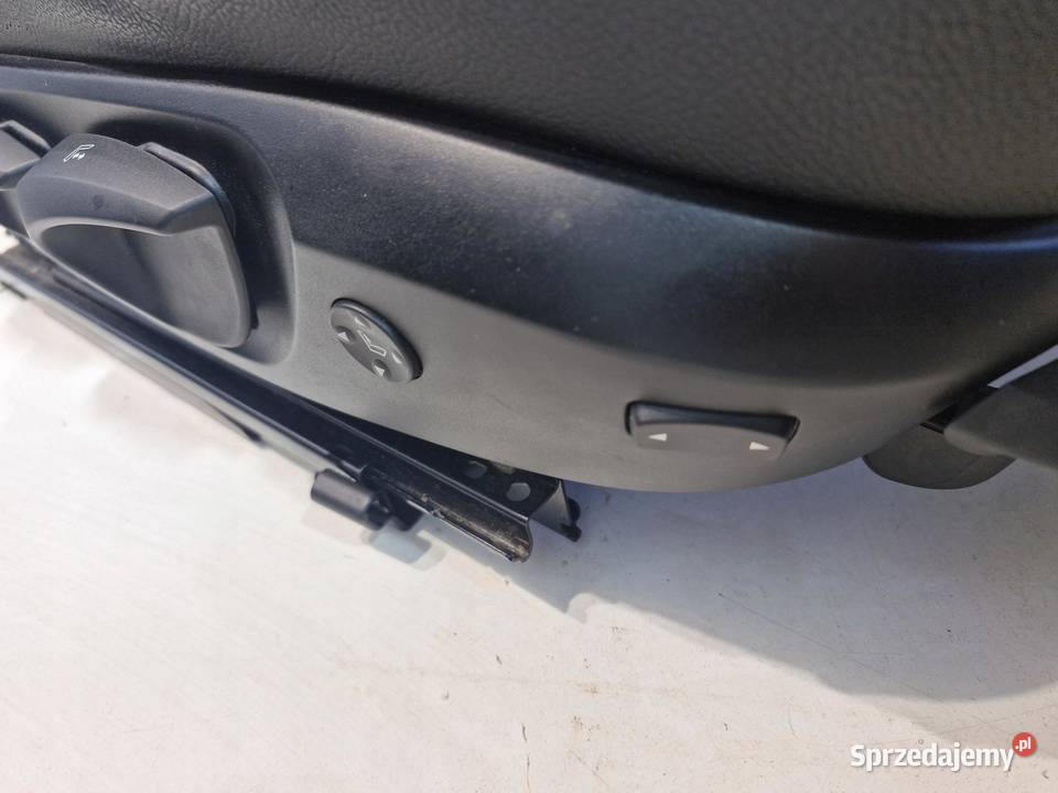 BMW X1 E84 FOTELE KANAPA BOCZKI SKÓRA GRZANE