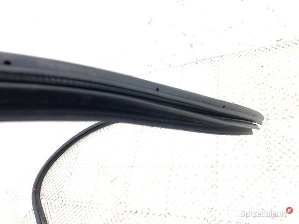 USZCZELKA DRZWI TYŁ LEWA KIA SPORTAGE IV SUV