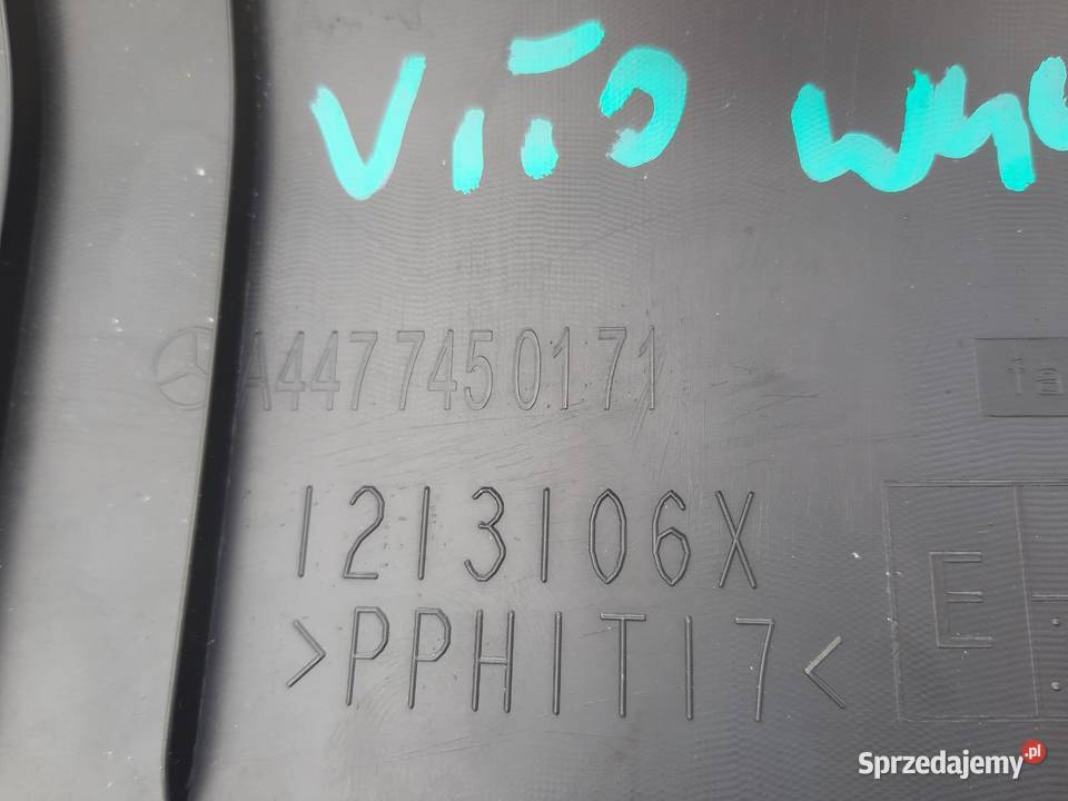 MERCEDES VITO W447 OSŁONA TAPICERKI KLAPY TYŁ Trzciel sprzedam