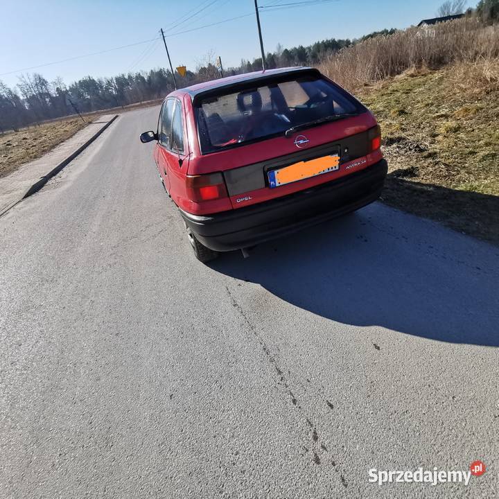 Ładny opel Astra f 14 8v z gazem okazja Bogoria sprzedam