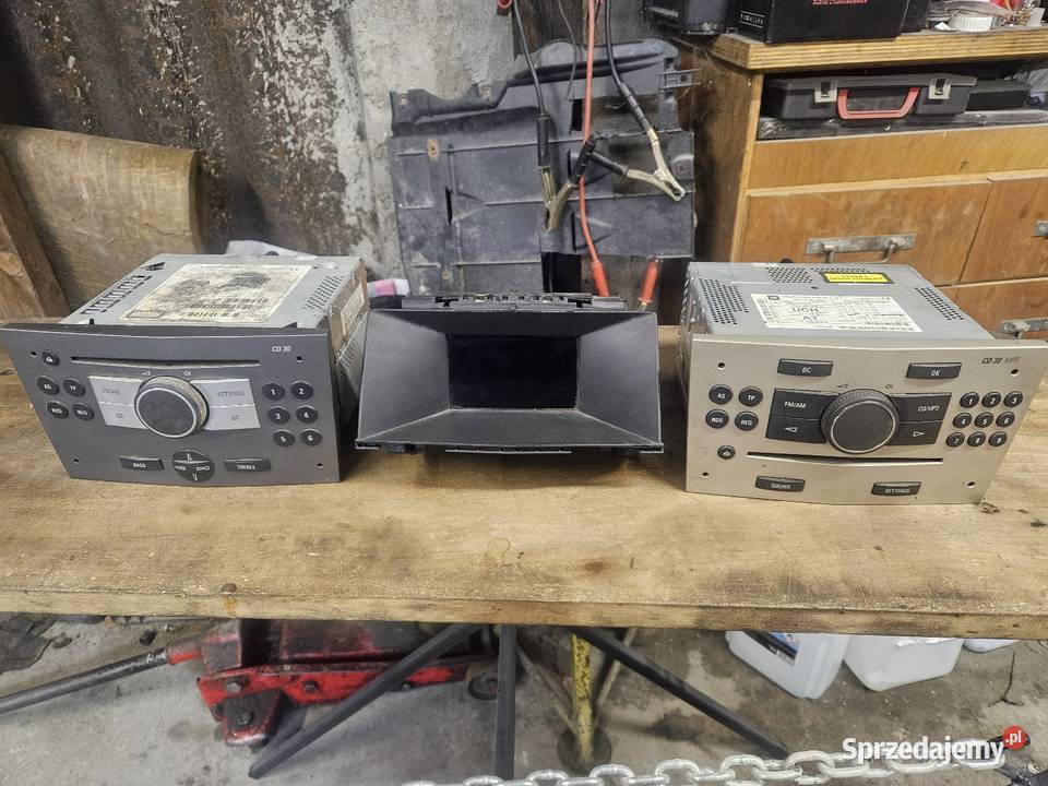 Radio opel astra H ZAFIRA b wyświetlacz Części samochodowe