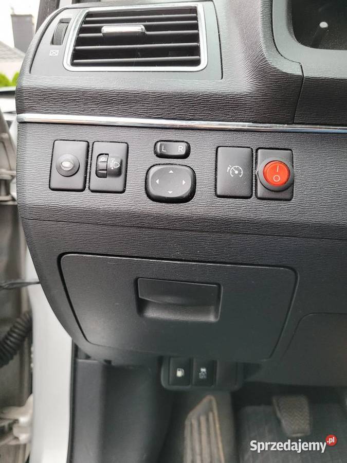 Toyota Avensis T27 kombi 20 diesel salon Polska Chełm