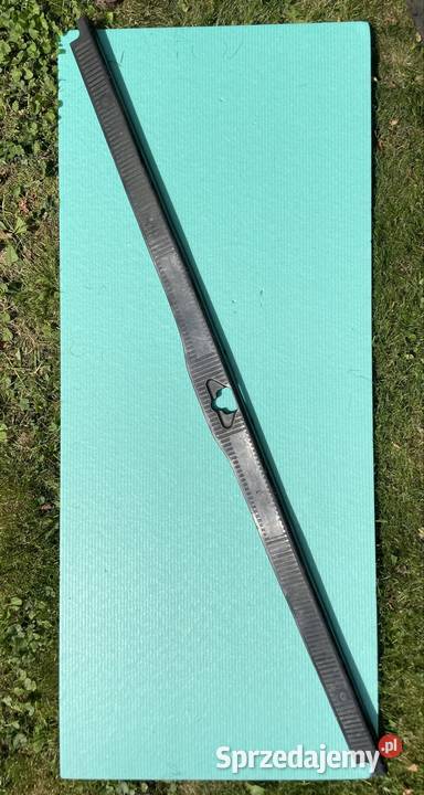 Listwa dolna klapy bagażnika oryginał Mercedes dolnośląskie Bielany Wrocławskie