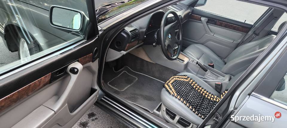 BMW 735i e32 1989 211 automat Leszno