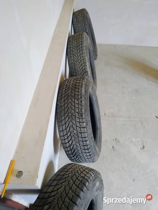 Opony zimowe 21570 r16 podkarpackie Straszydle