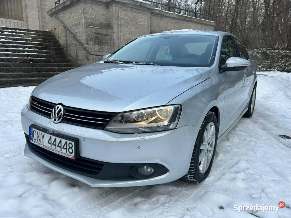 Volkswagen Jetta A6 2010 4/5 Nysa