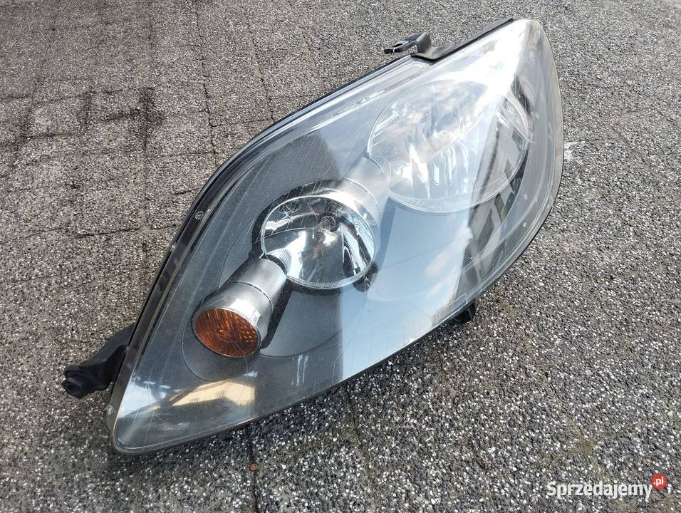 Lampa Vw Golf Plus lewy przód 5M1941005B czarny Kamieniec
