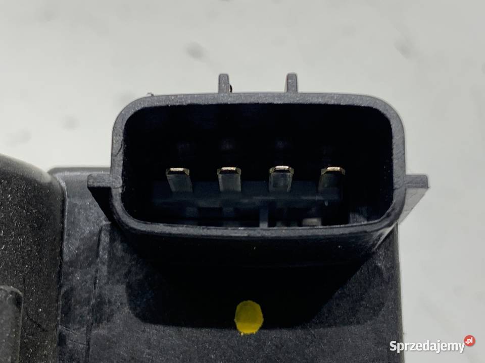 ZAMEK KLAPY TYŁ KIA CARENS IV SUV osobowe