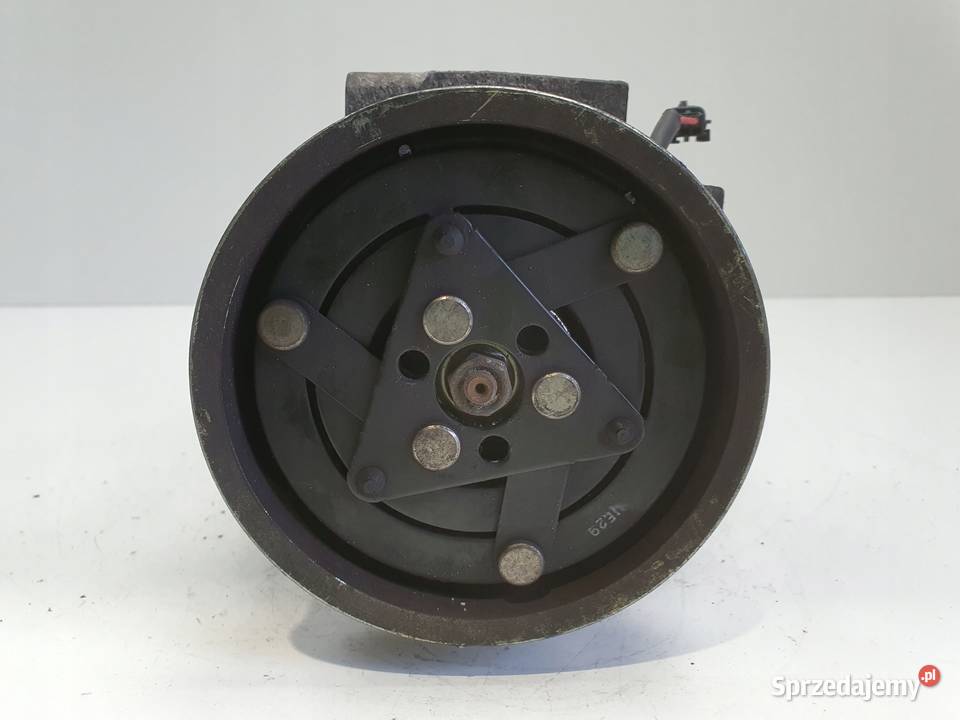 Nissan Qashqai 15 DCI SPRĘŻARKA KLIMATYZACJI