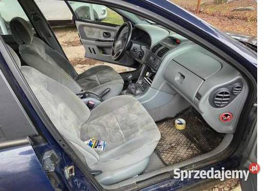 Syndyk sprzeda Renault Laguna Szczecin