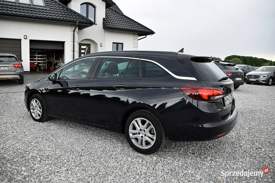 Opel Astra 14 Turbo Led Navi Pakiet Zima podgrzewane fotele