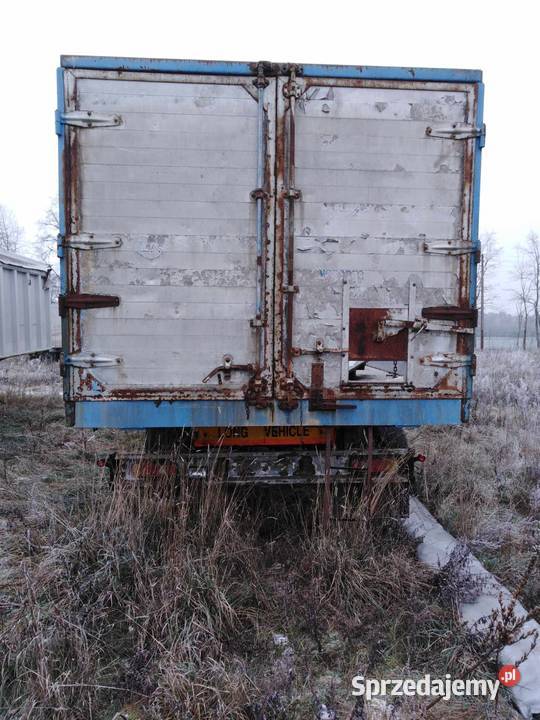 Naczep ROBUSTEKAISER otwierane boki 40m3 Poddębice