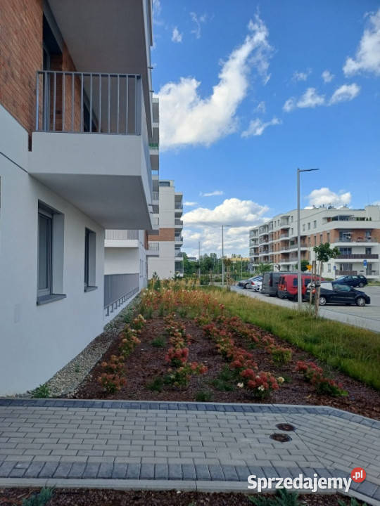 Nowe gotowe do zamieszkania 45m z widokiem na balkon Chorzów