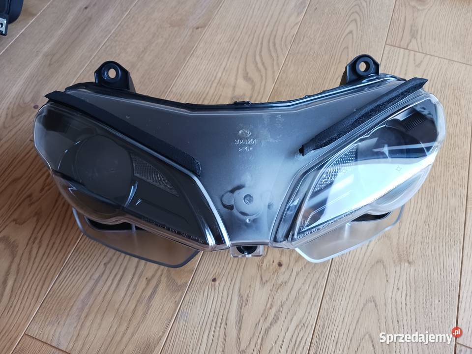 Ducati 848 1098 1198 reflektor lampa przód Reflektory i halogeny Białystok