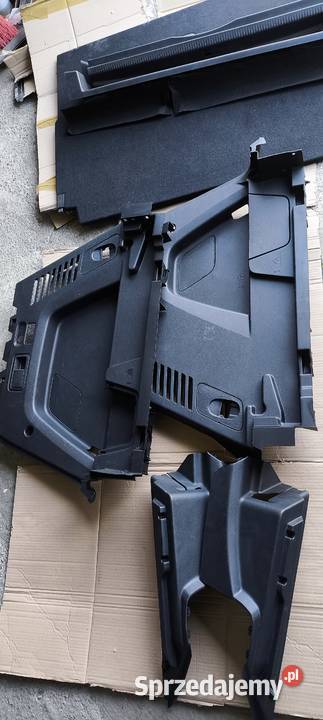 Plastiki bagażnika Peugeot 3008 II 2018 dolnośląskie Kłodzko