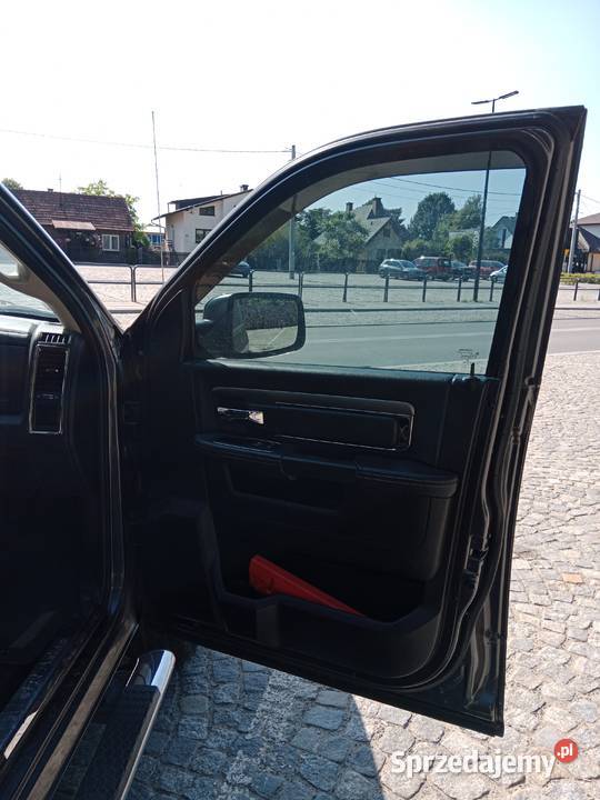 SPRZEDAM DOGE RAM 1500 2014 57HEMI Pickup Nowy Sącz