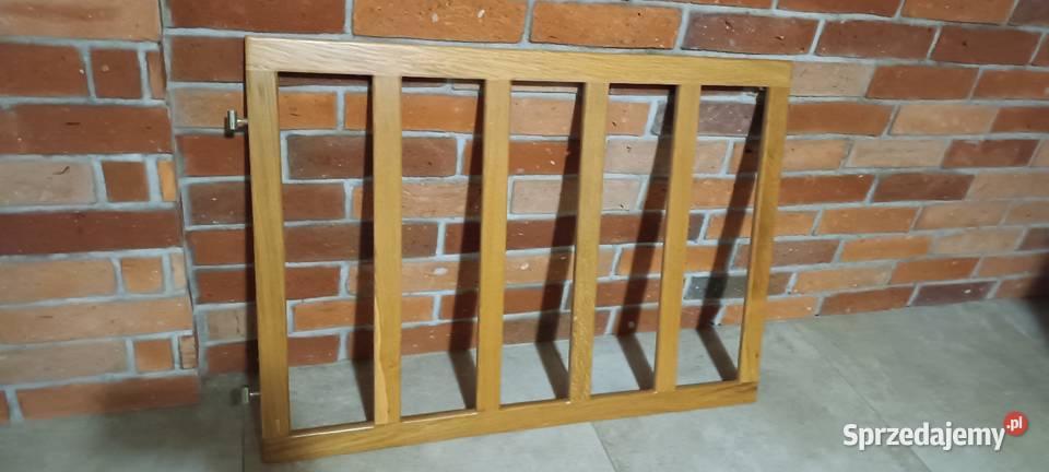 Drzwiczki furtka schody dzieci drewniane