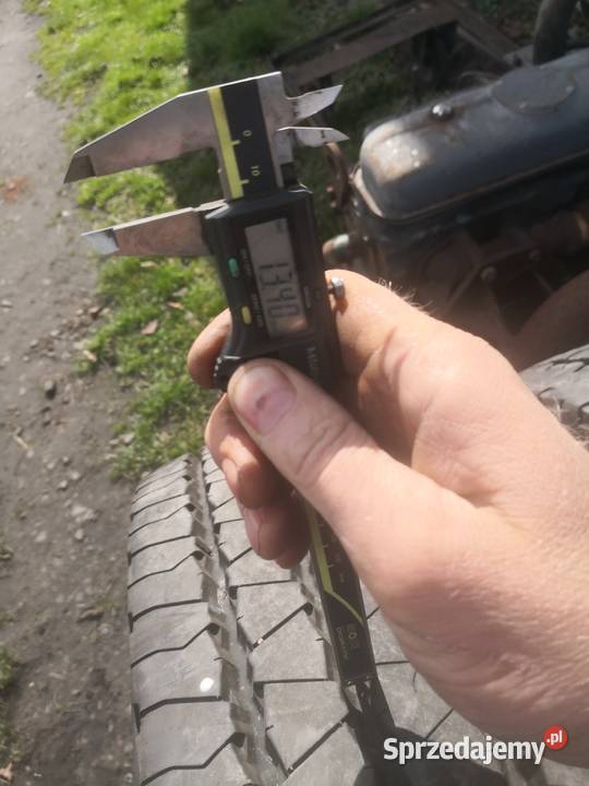 Opony z felgami kola 29580R225