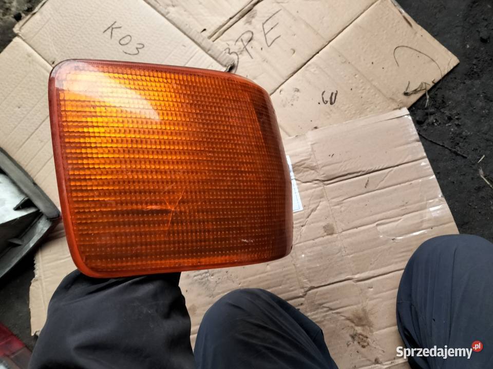 LAMPA TYŁ TYLNA LEWA AUDI 80 B3 BŁOTNIK osobowe Kamień-Kolonia sprzedam