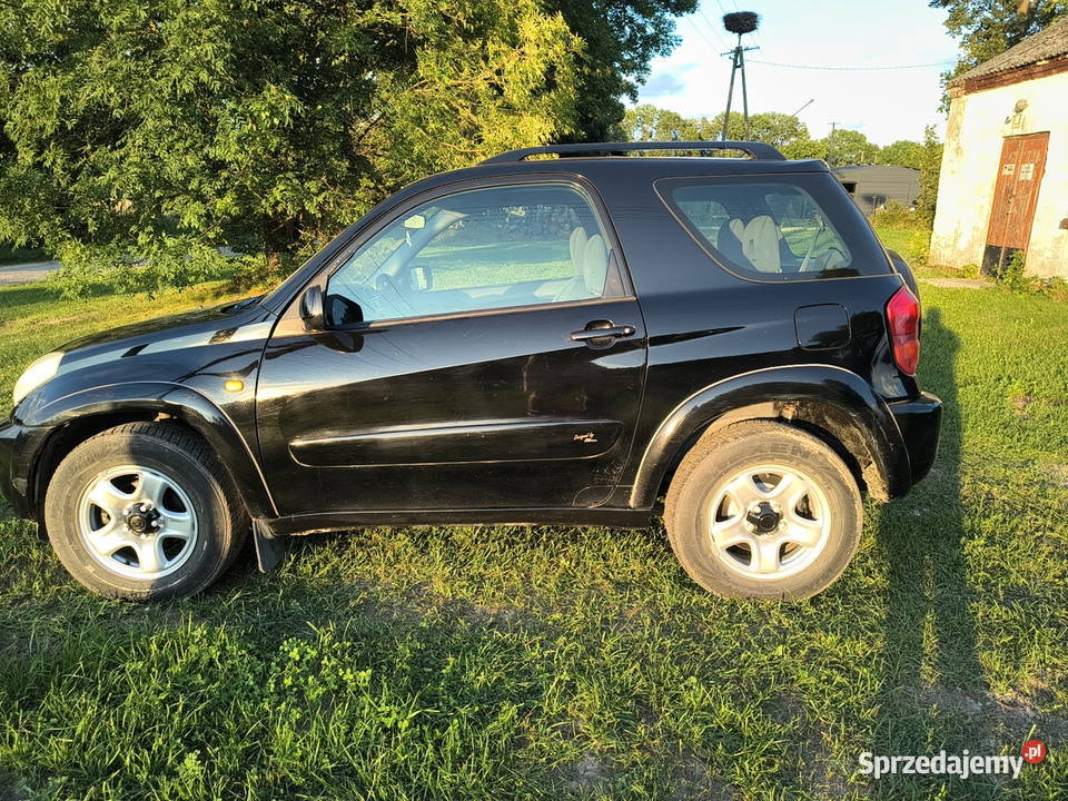Toyota RAV4 18 vvti 3 drzwi