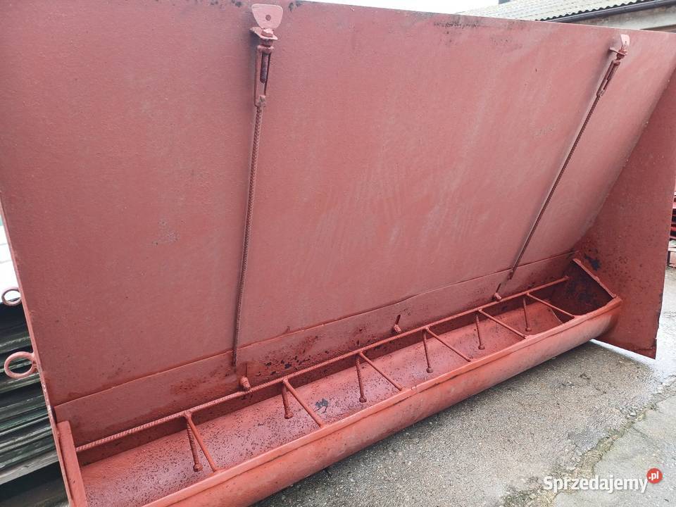 Karmik karmnik paśnik skrzynkowy świni trzody Golub-Dobrzyń