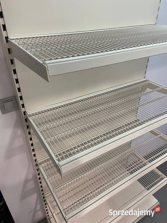 Regał sklepowy metalowy przyścienny siatkowy Ostrołęka wyposażenie