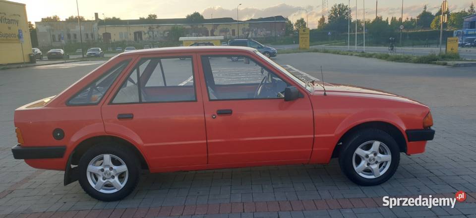 FORD Escort mk3 1983 benzyna pomorskie Starogard Gdański