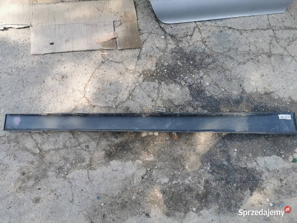 listwa progowa bmw f30 f31 prawa 15837711 Rok produkcji 2013 wielkopolskie sprzedam