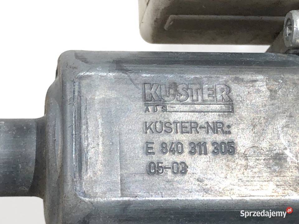 PODNOŚNIK SZYBY PRAWY TYŁ BMW E83 SUV 0311