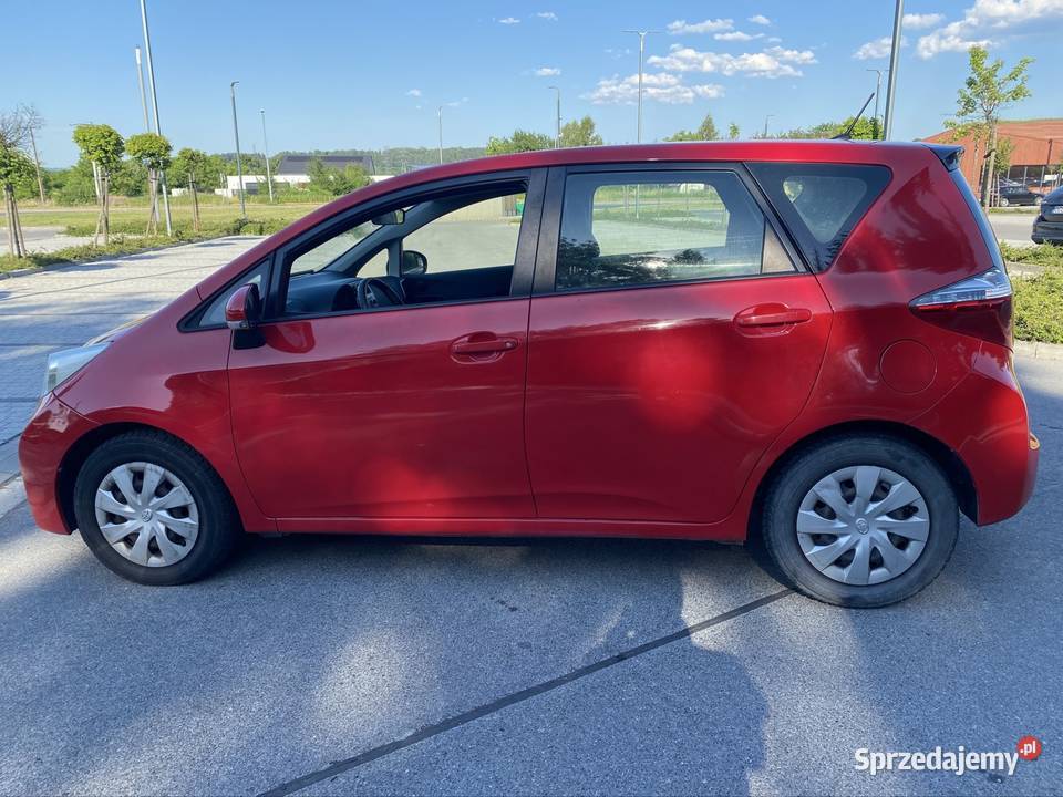 Toyota VersoS 14 D4D 201112r 1400cm3 Stary Sącz