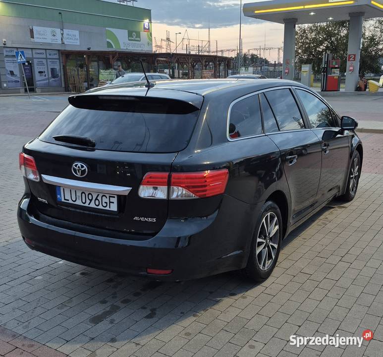 Toyota Avensis III FL 20 D4D Kombi 2012 Navi relingi dachowe
