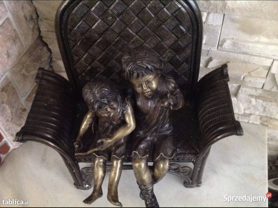 Ogromna i ciężka rzezba figura z brązu Dzieci na Bystrzyca Kłodzka