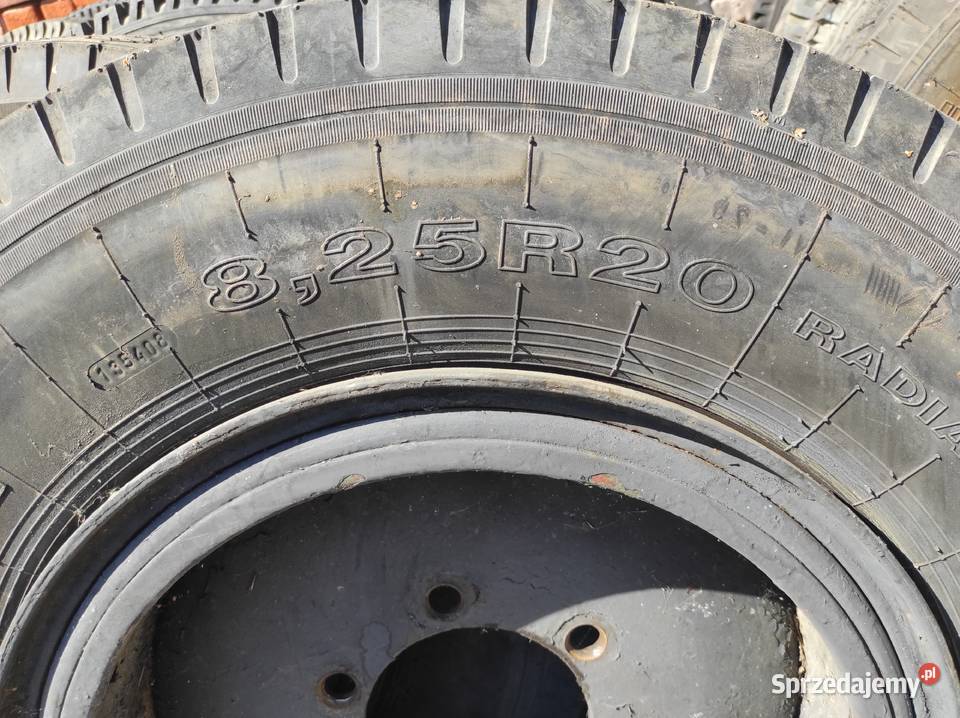 Opony voltyre Stomil 825 R20 świętokrzyskie sprzedam
