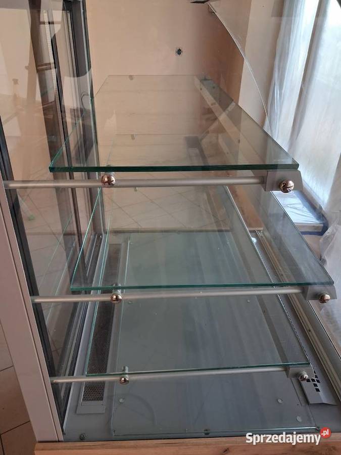 Witryna Chłodnicza Estera