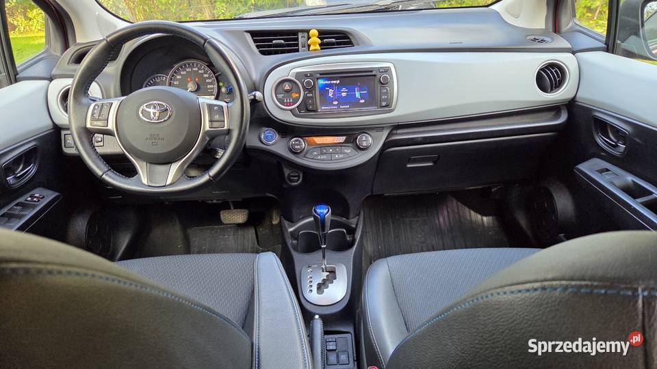 Toyota Yaris Automat Najbogatsza Wersja aluminiowe felgi pomorskie